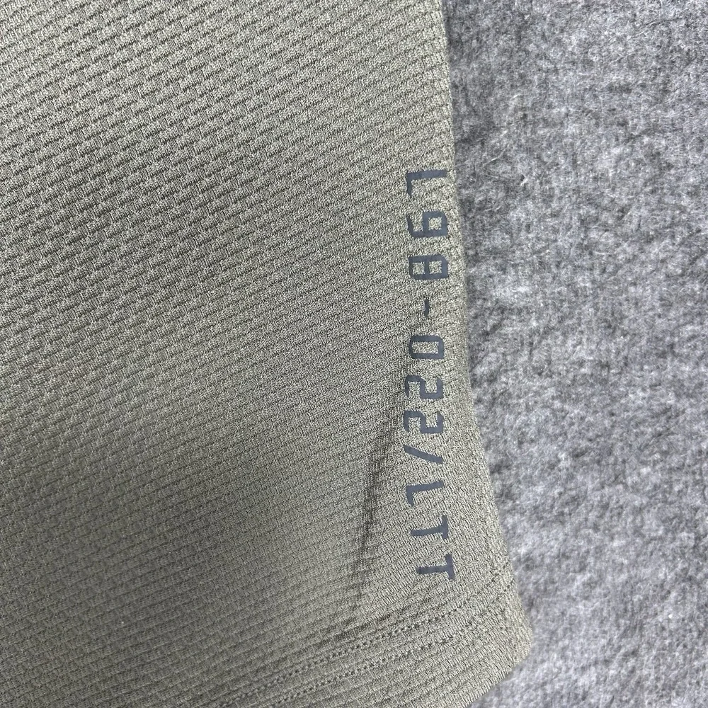 Lululemon Relaxed-Fit Training Short Mens M Green Woven Drawstring 8